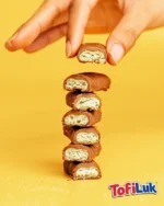 Tofiluk Caramel Crunch Chocolate Bar (10g) - (Pack of +-30) Food Snacks (Coklat Bar Tofiluk Karamel Rangup (10g) - (+-30 Pek) Makanan Ringan) - Image 4
