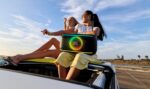 JBL PartyBox On-The-Go 2 - Portable Party Speaker with one Wireless Digital mic, Handle and a Shoulder Strap, Dynamic lightshow, Up to 15 Hours Playtime, Splash Proof & Auracast™ - Image 8